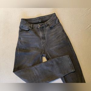 amercian eagle high rise stretch mom jeans black size 00 short